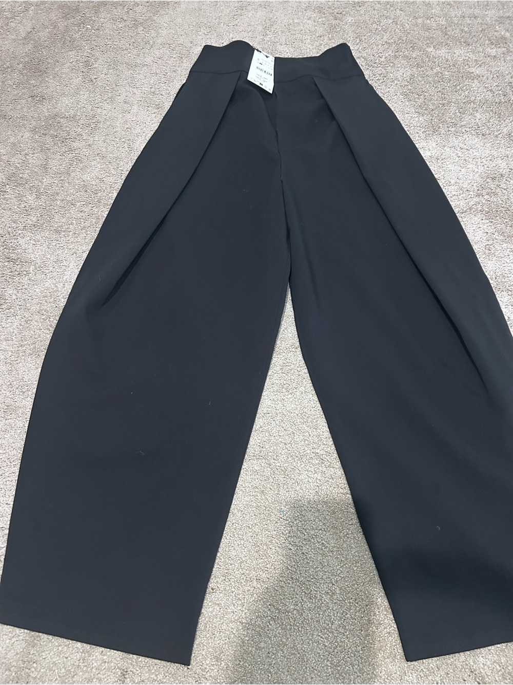 Zara Black barreled -Leg High-Rise Dress Pants